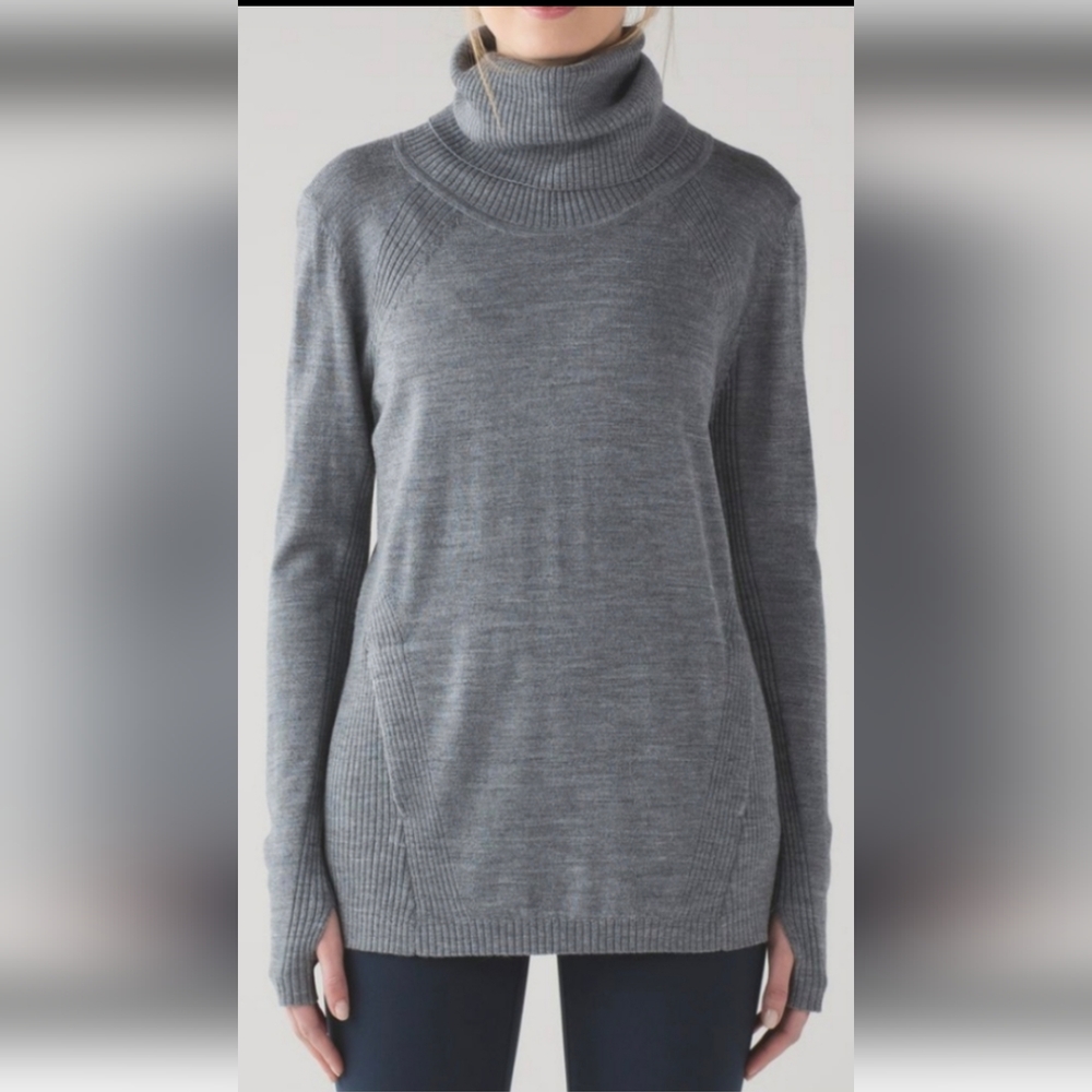 Lululemon Sweat & Savasana Sweater NAVY
